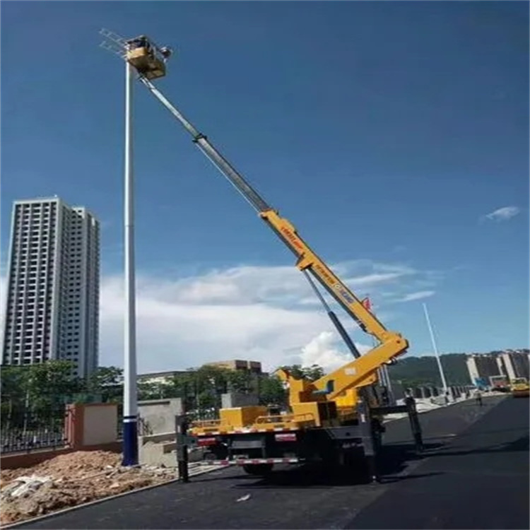 宁晋县维修路灯的曲臂升降车出租