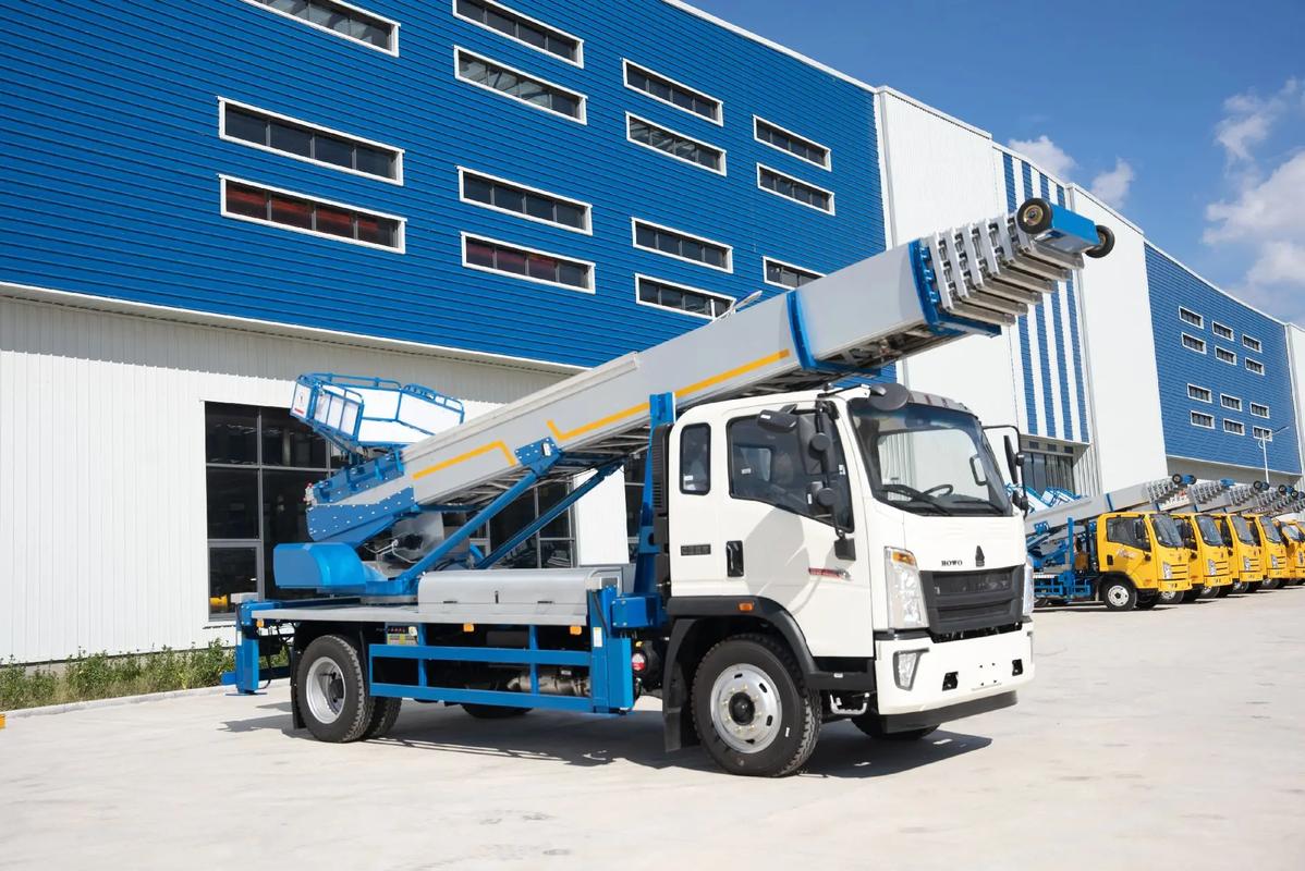 宁晋县出租云梯车高空作业车 建筑垃圾搬运